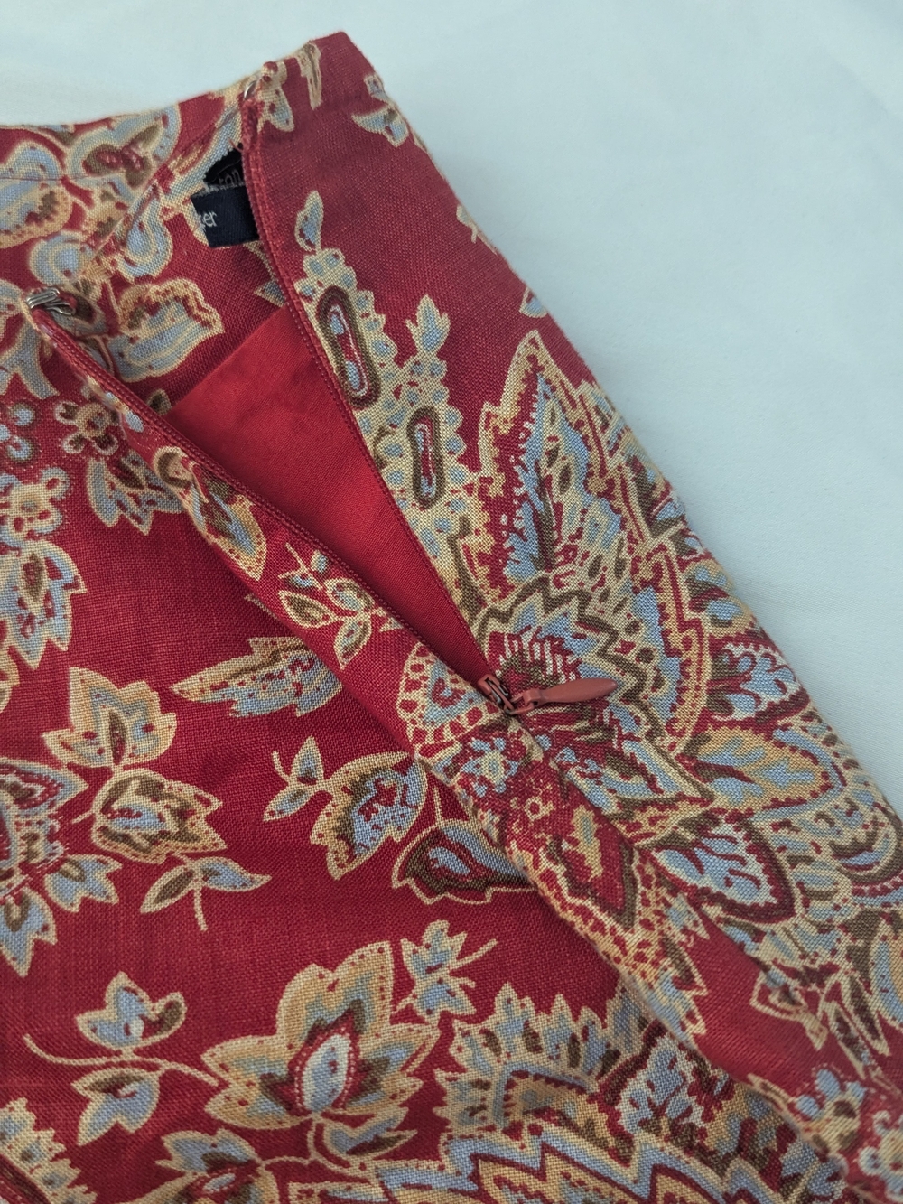 Vintage 100% Linen Boston Proper Red Paisley-Print Mini Skirt - Picture 4 of 6